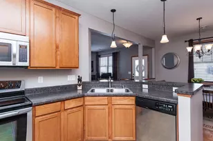 228 Emory Ln SE, Rochester, MN 55904 - Photo 7