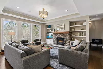 9264 Hawkcrest Court, Chanhassen, MN 55317 - Photo 3