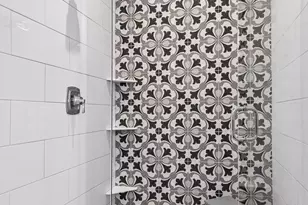 9264 Hawkcrest Ct, Chanhassen, MN 55317 - Photo 21