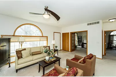 1988 Waterford Place SW, Rochester, MN 55902 - Photo 7