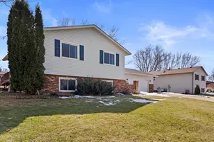 1004 6th St NW, Kasson, MN 55944 - Photo 3