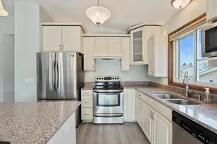 1004 6th St NW, Kasson, MN 55944 - Photo 21