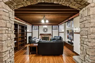 224 Oakwood Rd, Hopkins, MN 55343 - Photo 39