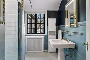 224 Oakwood Rd, Hopkins, MN 55343 - Photo 35