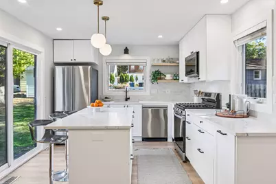 5853 Sheridan Avenue S, Minneapolis, MN 55410 - Photo 11