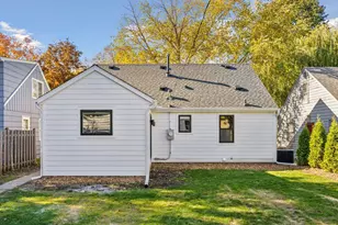 5853 Sheridan Ave S, Minneapolis, MN 55410 - Photo 25