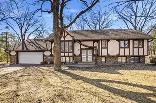 1726 Woodland Rd, Saint Cloud, MN 56304 - Photo 1