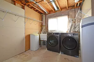 7581 23rd St N, Oakdale, MN 55128 - Photo 25