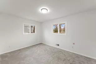 13529 Arthur St W, Minnetonka, MN 55305 - Photo 21