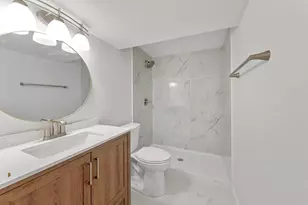 13529 Arthur St W, Minnetonka, MN 55305 - Photo 33