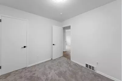 13529 Arthur Street W, Minnetonka, MN 55305 - Photo 25