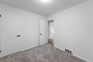 13529 Arthur St W, Minnetonka, MN 55305 - Photo 25