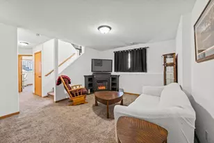 1101 39th Ave S, Moorhead, MN 56560 - Photo 15