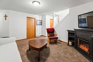 1101 39th Ave S, Moorhead, MN 56560 - Photo 17