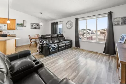 1101 39th Avenue S, Moorhead, MN 56560 - Photo 11