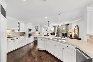 11228 Willowood Ave, Eden Prairie, MN 55344 - Photo 7