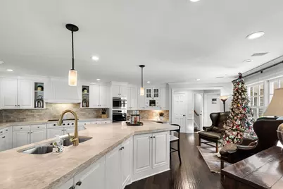 11228 Willowood Avenue, Eden Prairie, MN 55344 - Photo 15