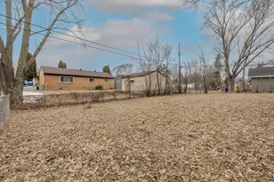 7825 Newton Ave N, Brooklyn Park, MN 55444 - Photo 7