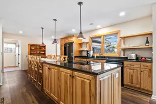 6320 Oak Meadow Ln NW, Rochester, MN 55901 - Photo 9