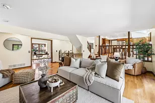 16300 Adeline Ln, Minnetonka, MN 55391 - Photo 7
