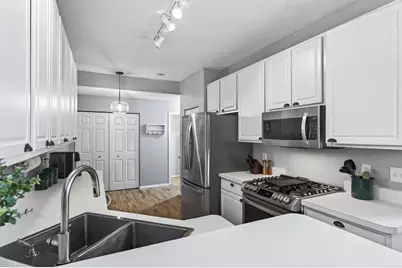 9275 Holly Lane N, Maple Grove, MN 55311 - Photo 11