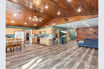 408 Main Street E, Bertha, MN 56437 - Photo 7