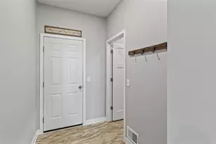 6063 Idsen Ave S, Cottage Grove, MN 55016 - Photo 13