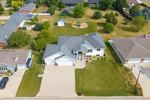 1410 Mendenhall Ave, Breckenridge, MN 56520 - Photo 3