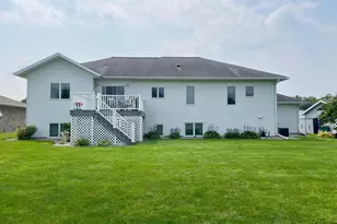 1410 Mendenhall Ave, Breckenridge, MN 56520 - Photo 11