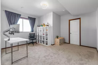 1955 River Bluff Court, Shakopee, MN 55379 - Photo 25