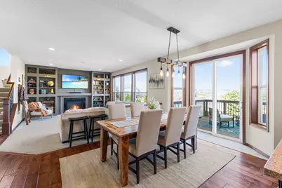 1955 River Bluff Court, Shakopee, MN 55379 - Photo 9