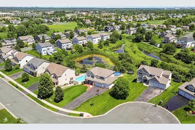 1955 River Bluff Court, Shakopee, MN 55379 - Photo 35
