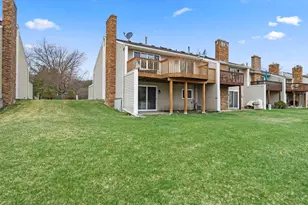 10402 Yorktown Ln N, Maple Grove, MN 55369 - Photo 25