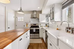 1516 Boone Ave N, Golden Valley, MN 55427 - Photo 5