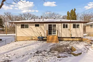 1516 Boone Ave N, Golden Valley, MN 55427 - Photo 33