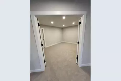 4048 Arbor Drive, Woodbury, MN 55129 - Photo 37