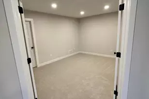 4048 Arbor Dr, Woodbury, MN 55129 - Photo 37