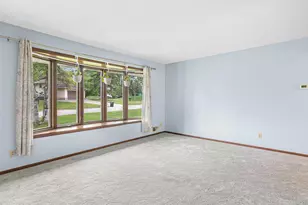 479 Centennial Dr, Roseville, MN 55113 - Photo 11