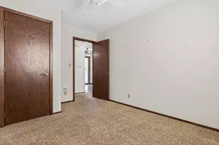 479 Centennial Dr, Roseville, MN 55113 - Photo 13