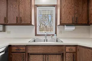 479 Centennial Dr, Roseville, MN 55113 - Photo 7