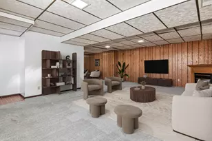 479 Centennial Dr, Roseville, MN 55113 - Photo 25