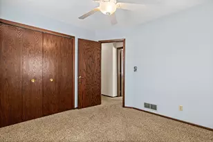 479 Centennial Dr, Roseville, MN 55113 - Photo 17