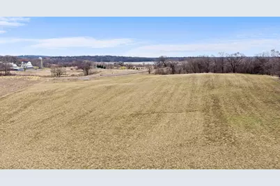 23804 Hall Drive, Lakeville, MN 55044 - Photo 3