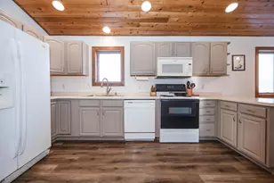 513 N St E, Detroit Lakes, MN 56501 - Photo 11