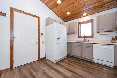 513 North Street E, Detroit Lakes, MN 56501 - Photo 3