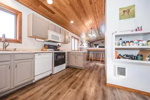 513 N St E, Detroit Lakes, MN 56501 - Photo 13