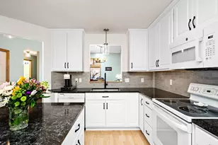 18639 Kalmar Trail, Lakeville, MN 55044 - Photo 3