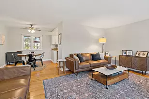 8134 Knoll Street N, Golden Valley, MN 55427 - Photo 7