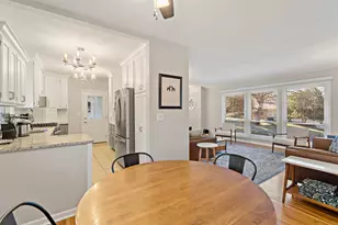 8134 Knoll Street N, Golden Valley, MN 55427 - Photo 9