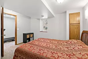 8134 Knoll Street N, Golden Valley, MN 55427 - Photo 19